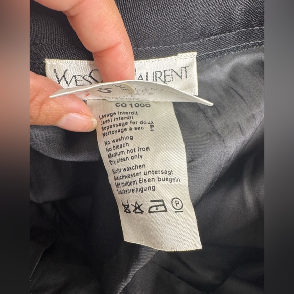 Vintage Women’s Yves Saint Laurent Encore Wool Black Pencil Skirt - Picture 9 of 9